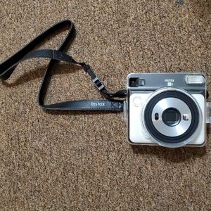 FujiFilm Instax SQ6 and Case